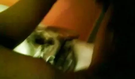 दो सुंदर सेक्स पिक्चर मूवी सेक्स ब्रुनेट्स का मज़ा है