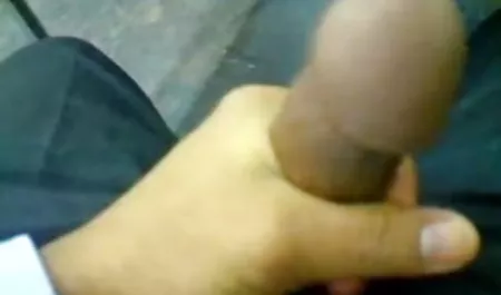 सुंदर हिंदी सेक्सी फिल्म पिक्चर कुतिया एक काले डिक का स्वाद प्यार करता है