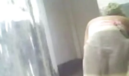 युवा हिंदी पिक्चर वीडियो सेक्सी कुतिया अपने दोस्त के डिक बेकार है