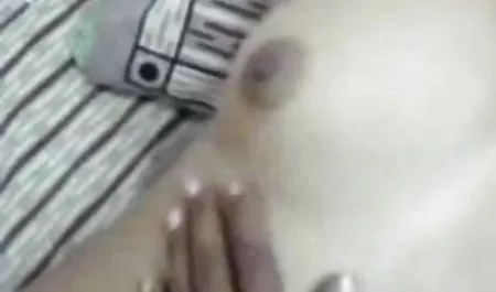 ठाठ आदमी एक मोटी सेक्सी पिक्चर वीडियो सेक्सी वीडियो प्रेमिका को चोदता है