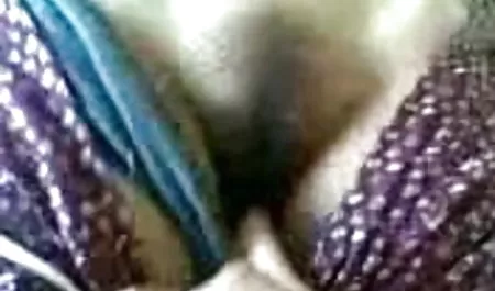 लवली सेक्स हिंदी पिक्चर महिलाओं ने एक huyok पर हमला किया