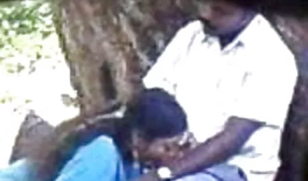 दो गर्म टहनियाँ एक तंग डिक चूसना सेक्सी वीडियो पिक्चर सेक्सी