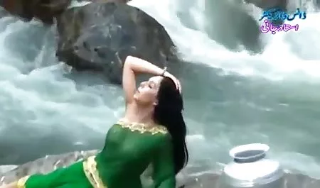 छह महीने पहले एक लड़की ने एक आदमी के साथ संबंध तोड़ लिया और किसी के साथ चुदाई नहीं की, आखिरकार उसने सेक्सी वीडियो हिंदी मूवी मुलाकात की और तुरंत खुद को छोड़ दिया