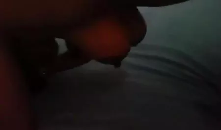 पेंटीहोज में गोरा सोफे पर एक आदमी सेक्स सेक्स पिक्चर वीडियो में के सामने आत्मसमर्पण कर दिया