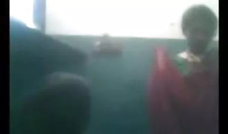 मोटी एशियाई लड़की एक सेक्सी पिक्चर वीडियो सेक्सी वीडियो मोटी मुर्गा के ऊपर बैठती है