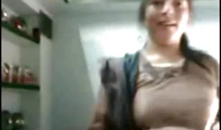 दो परिपक्व हिंदी में सेक्सी पिक्चर हिंदी में सेक्सी पिक्चर समलैंगिकों ने एक डिक को दो के लिए साझा किया