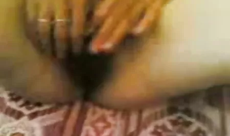 युवा कुतिया सेक्सी पिक्चर बताइए इंग्लिश शॉवर में उसके शरीर को दिखाती है