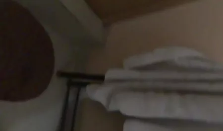 भव्य वर्दी के साथ सेक्स सेक्स पिक्चर वीडियो में सेक्सी सुनहरे बालों वाली लड़की बीडीएसएम में खुद की कोशिश करता है