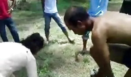 बूढ़ी दादी अपने जन्मदिन पर गड़बड़ हो जाती है सेक्स फिल्म पिक्चर