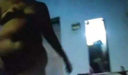 सींग वाली लड़की ने अपने प्रेमी को अपने घर बुलाया सेक्सी पिक्चर हिंदी में दिखाएं