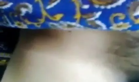 टेलर डेर ने खिलौने लगाए और अपनी चूत हिंदी में सेक्सी पिक्चर मूवी में ऊँगली की