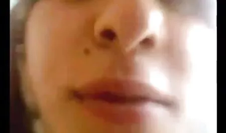 गुलाबी में श्यामला हिंदी सेक्सी पिक्चर हिंदी ने सब कुछ दिखाया