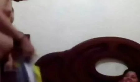 कठोर सेक्सी क्रिस्टीना की चुदाई करने के बाद, दोस्त ने अपना मोटा लंड और सेक्सी हिंदी इंग्लिश पिक्चर उसकी चूत पर ले लिया