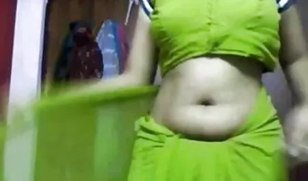 अलिंका बहुत उत्साहित हैं सेक्सी फिल्म बीएफ हिंदी