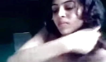 गोरा Shauna Leney कार्यालय में एक प्रोग्रामर सेक्सी में हिंदी पिक्चर फिल्म के साथ गड़बड़ हो जाता है