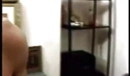 एक भावुक चुंबन के बाद वो एक वीडियो सेक्सी पिक्चर फिल्म ब्रेक चाहते हैं