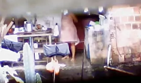 गे ने अपने हाथों से अपनी गांड को फैलाया और एक काले आदमी को सेक्सी पिक्चर वीडियो में दिखाएं दिखाया