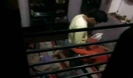 युवा सेक्सी पिक्चर सेक्सी सेक्सी बेब डेज़ी एक उज्ज्वल संभोग सुख हो जाता है