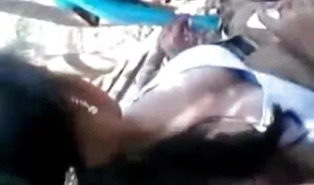 लेटेक्स पैंट में लड़की खूबसूरती से हस्तमैथुन करती है सेक्सी फिल्म पिक्चर हिंदी