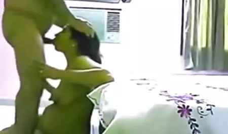 सेंट पीटर्सबर्ग के छात्रों ने विश्वविद्यालय में स्कोर किया और बकवास करने के लिए चले गए। लड़की बहुत अच्छी थी और उसके मुंह में सेक्स सेक्सी पिक्चर फिल्म पानी आ गया, मीठा छेद हो गया