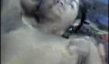 गरीब लड़की कैसे वह केवल इतना बड़ा सेक्सी वीडियो पिक्चर सेक्सी डिक निगलती है