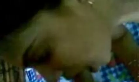 परिपक्व युगल अपने रसोई घर में वीडियो सेक्सी पिक्चर वीडियो सेक्सी पिक्चर रहते हैं