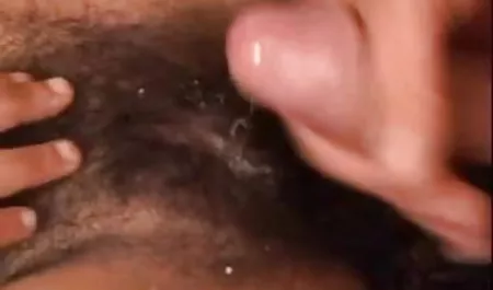 एक शादीशुदा जोड़ा अपने बच्चे को सेक्सी फिल्म दिखाइए हिंदी में देखने और बढ़ाने के लिए नहीं बल्कि उसके साथ अपने परिवार के बिस्तर को साझा करने के लिए एक सेक्सी लंबे पैरों वाली गोरी को काम पर रखता है