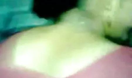 सेक्सी युवा कुतिया उसे इंग्लिश पिक्चर हिंदी में सेक्सी सहपाठी fucks