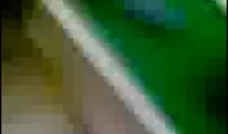 एक वेश्या सेक्स पिक्चर वीडियो के साथ ने सड़क पर एक डिक को चूसा और एक अच्छी चुदाई पाने के लिए एक कैंसर बन गई