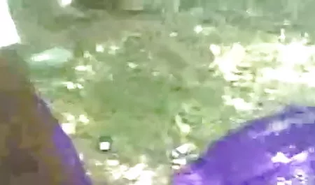 बड़े स्तन सेक्सी मूवी सेक्सी पिक्चर के साथ वेश्या गड़बड़ हो जाता है और उसके मुँह में सह लेता है