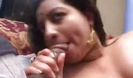 सड़क इंग्लिश पिक्चर दिखाइए सेक्सी पर, एक आदमी झुका