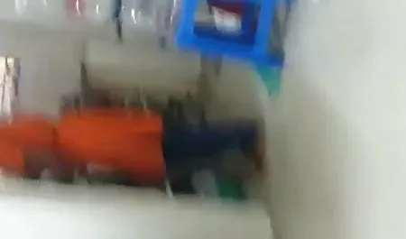 युवा सुंदरता ने एक कास्टिंग के दौरान सेक्सी पिक्चर दिखाइए वीडियो एक ग्रे बालों वाले व्यक्ति के सामने आत्मसमर्पण कर दिया