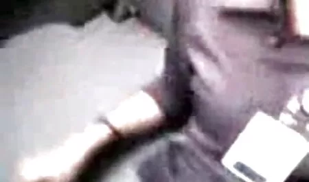 मैं पोर्न समलैंगिकों को देखता हूं और उन पर डिक सेक्सी पिक्चर दिखाएं वीडियो में हस्तमैथुन करता हूं