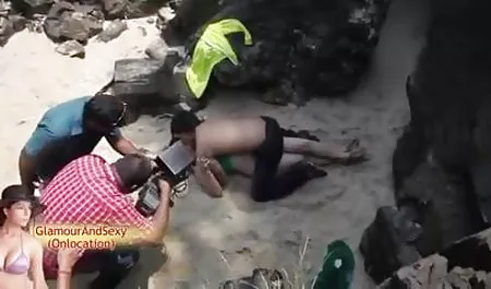 बस में हिंदी सेक्सी फिल्म पिक्चर काउबॉय का पागल नंगा नाच