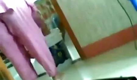 एक जवान लड़की के साथ गर्म काले सेक्स लड़के ने अपनी काली टोपी में अपने विशाल ब्लू पिक्चर हिंदी ब्लू पिक्चर डिक को लगाने के लिए लड़की को अपना पैर उठा दिया