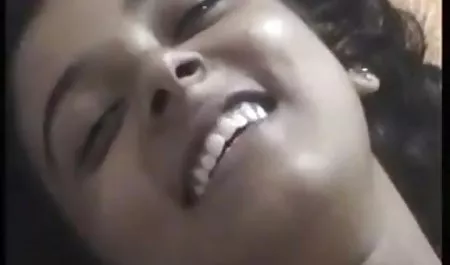 रूसी श्यामला गधे में सेक्सी पिक्चर का वीडियो बताइए गड़बड़