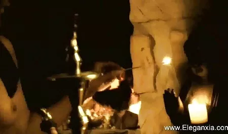 रूसी पोर्न। रेडहेड कुतिया लटकते हुए स्तन के साथ एक कार में बेकार है सेक्सी फिल्म बीएफ हिंदी