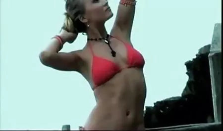 दो बच्चे सेक्सी मूवी पिक्चर हिंदी एक आदमी के साथ सेक्स करते हैं