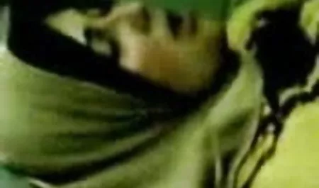 एक बड़ा डिक के सेक्स हिंदी पिक्चर साथ आबनूस एक सफेद एमआईएलए fucks