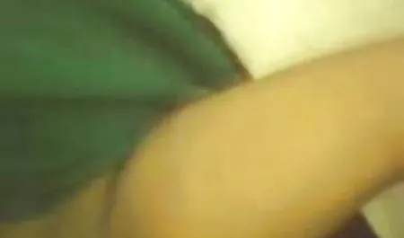 सुंदर श्यामला एक उष्णकटिबंधीय द्वीप हिंदी ब्लू पिक्चर हिंदी ब्लू पिक्चर हिंदी पर डिक बेकार है