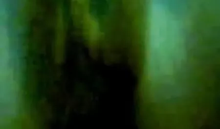 श्यामला पिक्चर वीडियो में सेक्सी उसकी भूखी बिल्ली हस्तमैथुन करती है