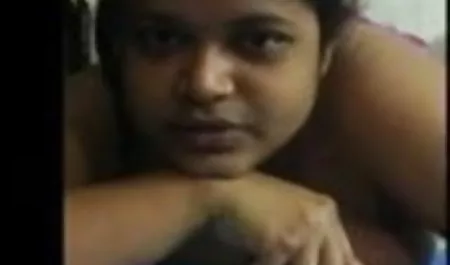 दो गर्म पुरुषों कठिन बकवास सेक्सी पिक्चर वीडियो में दिखाइए एक सेक्सी फूहड़। मुश्किल से उसे गड़बड़ कर दिया, वे हिंसक उसके चेहरे पर सह