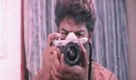 बालों वाली बिल्ली के साथ कुतिया अपनी उंगलियों को सेक्सी पिक्चर सेक्सी पिक्चर सेक्सी सहलाती है