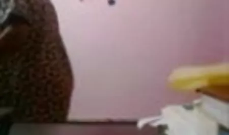 दुबली काली लड़की हिंदी पिक्चर सेक्स की चुदाई हुई