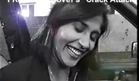 Barman स्टॉकिंग्स में सुंदर सुनहरे सेक्स पिक्चर वीडियो के साथ बालों वाली गड़बड़