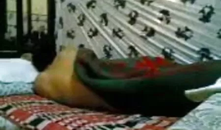 युवा कुतिया सेक्सी पिक्चर हिंदी फिल्म एक कार की खिड़की के माध्यम से गड़बड़, भाग 4