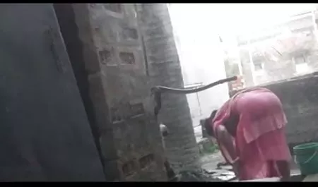 रूसी गोरा हुसोव बुशुवा अपने प्यारे आदमी के साथ हिंदी फिल्म सेक्सी पिक्चर चुदाई करता है