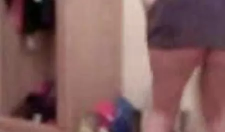 निकिता इंग्लिश पिक्चर हिंदी में सेक्सी को मुंडा योनी में अपनी उंगलियां चिपकाना पसंद है, part2