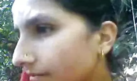 कटआउट के साथ हिंदी पिक्चर सेक्सी फिल्म सेक्सी अधोवस्त्र कुतिया