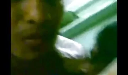 यहाँ पर मेरे पास एक ऐसी लाल बालों वाली चुदाई वाली बालों वाली चूत सेक्स फिल्म पिक्चर है